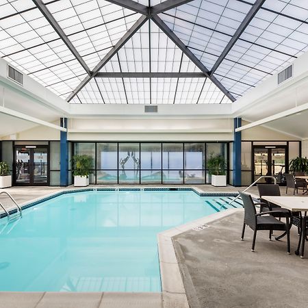 Crowne Plaza Providence-Warwick Hotel Eksteriør billede