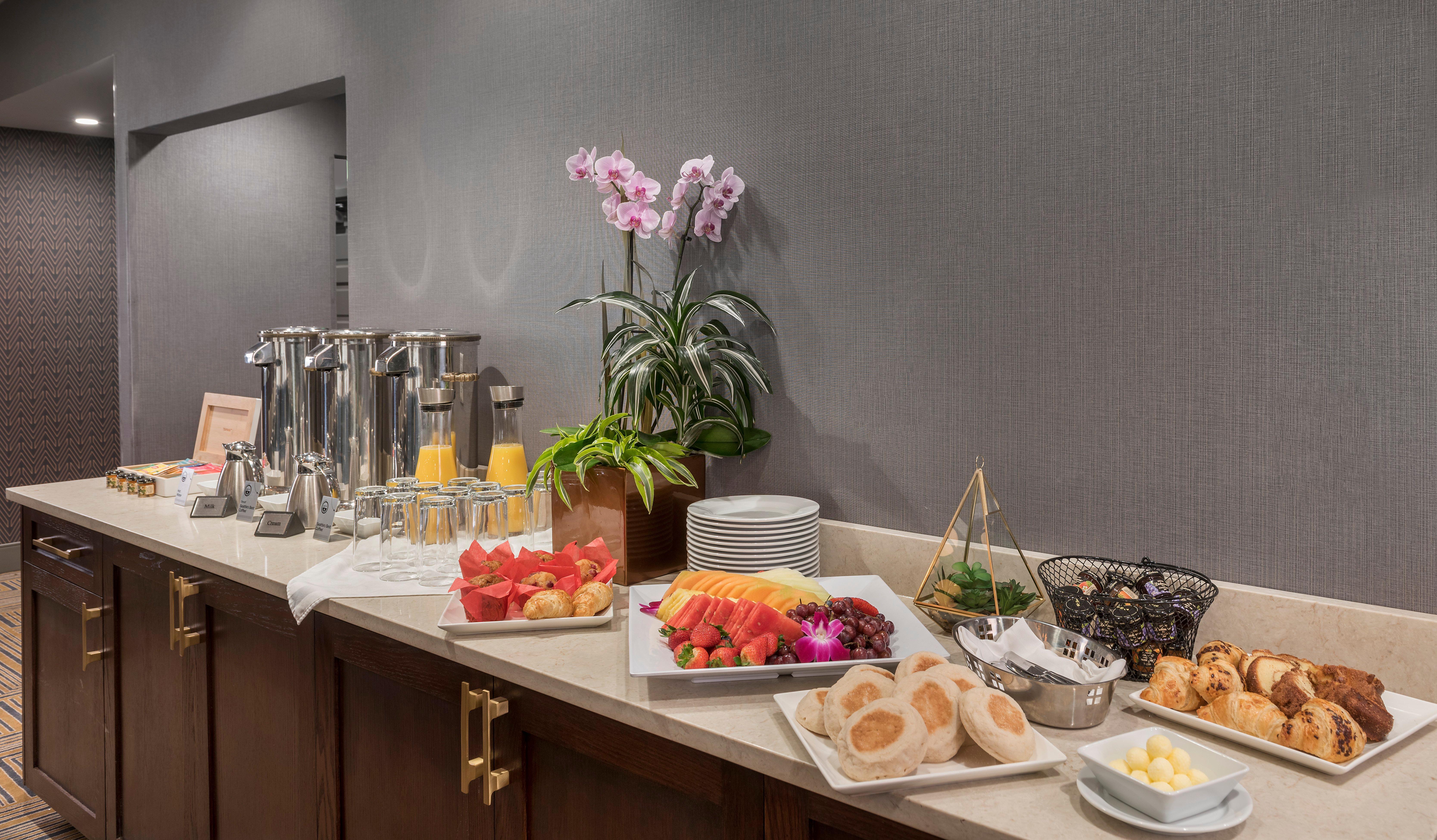 Crowne Plaza Providence-Warwick Hotel Eksteriør billede