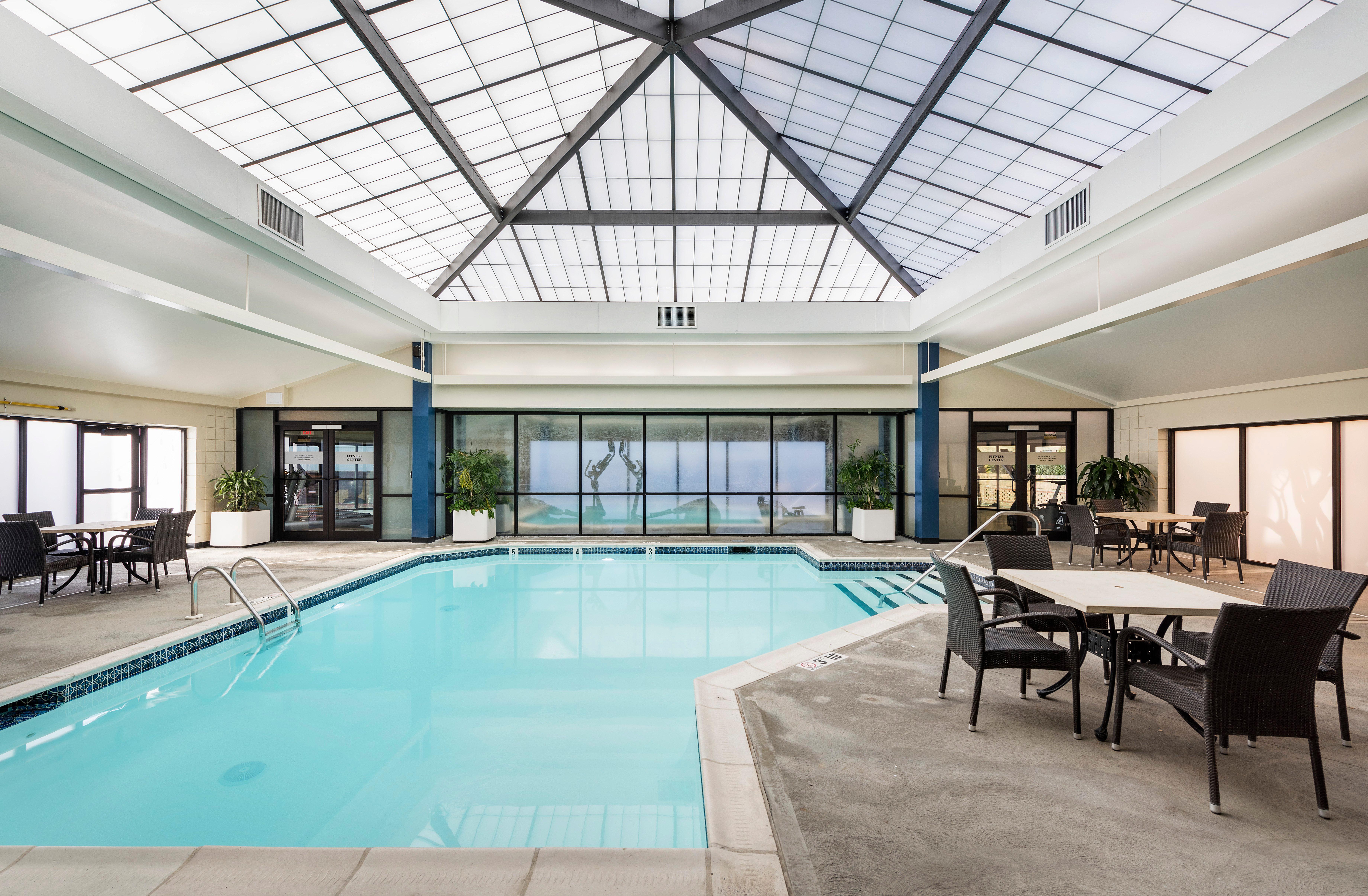Crowne Plaza Providence-Warwick Hotel Eksteriør billede
